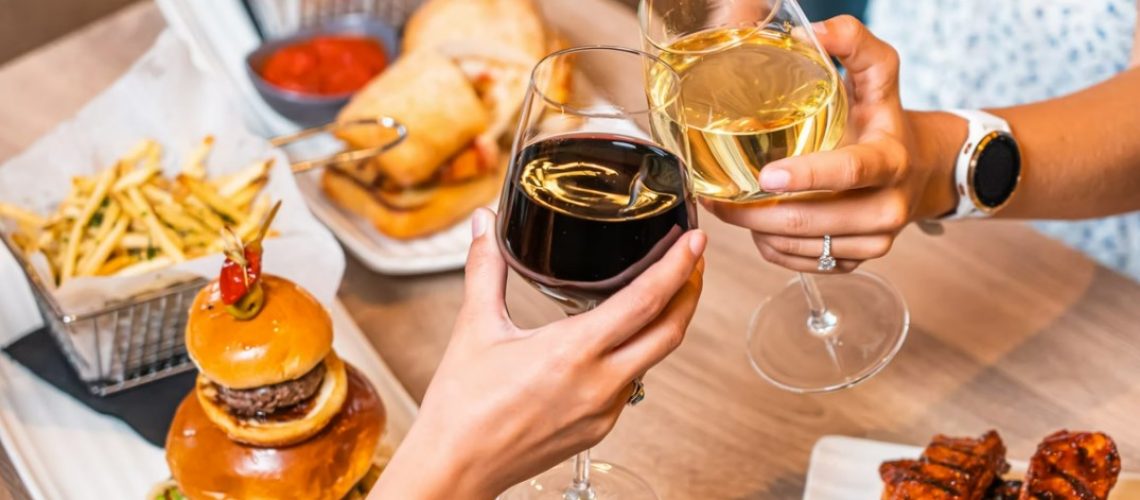 Wine cheers with burgers